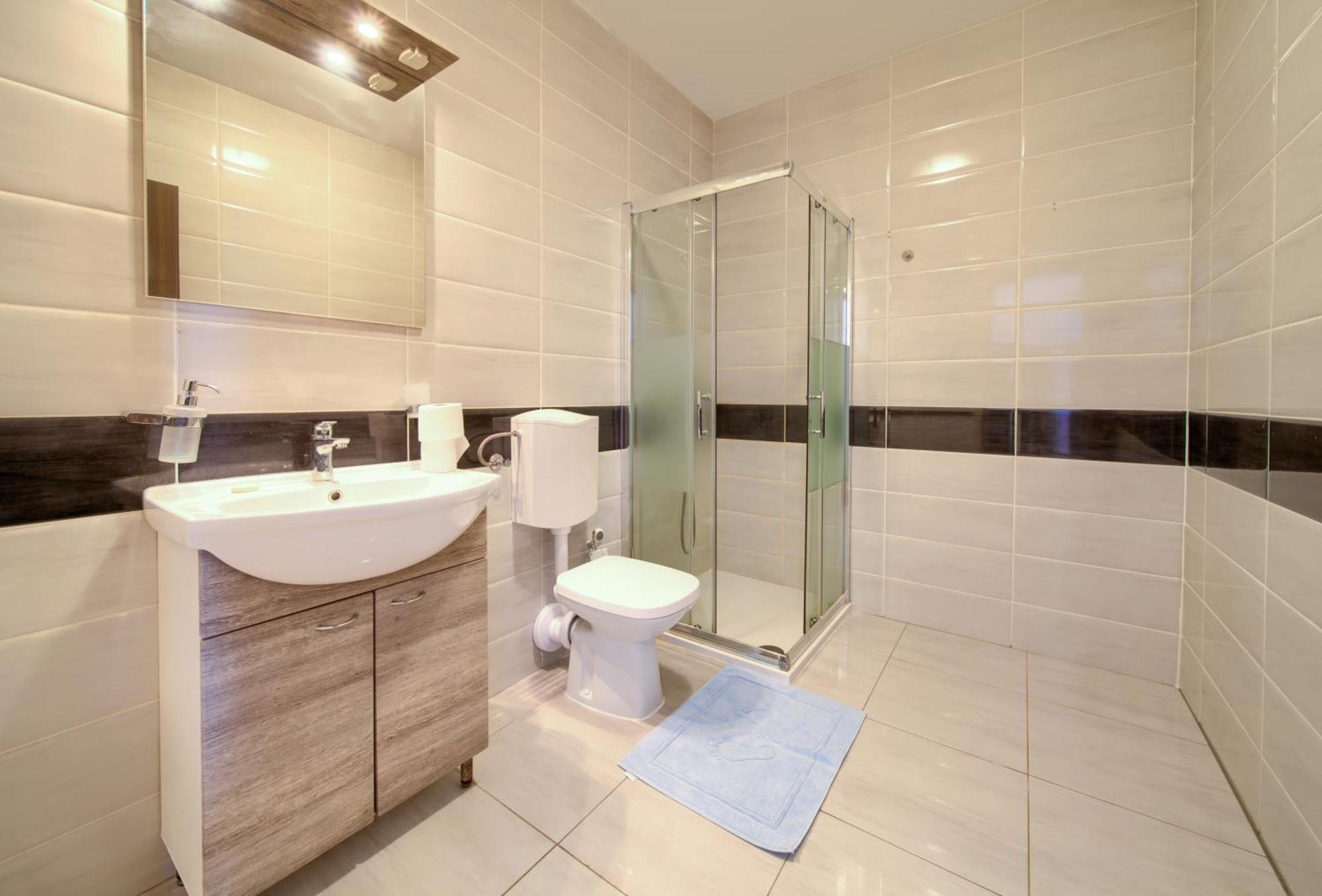 Apartments Dundo นยีวีเซ ภายนอก รูปภาพ